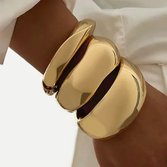 NEW 14k Gold Plated Big Stackable Bangles Set